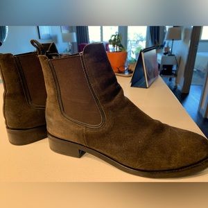 Chocolate Brown Suede Dreamer Thursday Boot - Gently Used